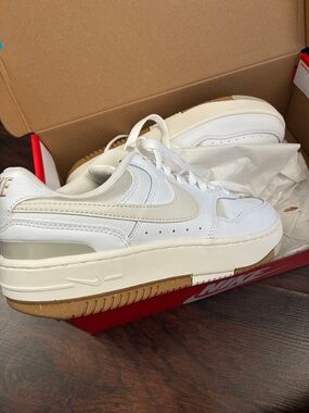 Nike Women’s White & Gum Platform Low-Top Sneakers